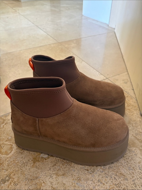 UGG Shoes - UGG Platform Ankle Boots